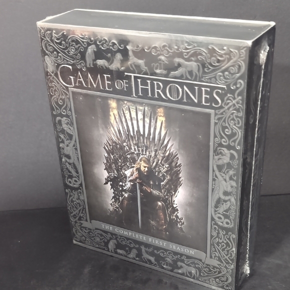 NWOT,Game of Thrones Complete First Season,5 Disc Set. - Picture 1 of 5